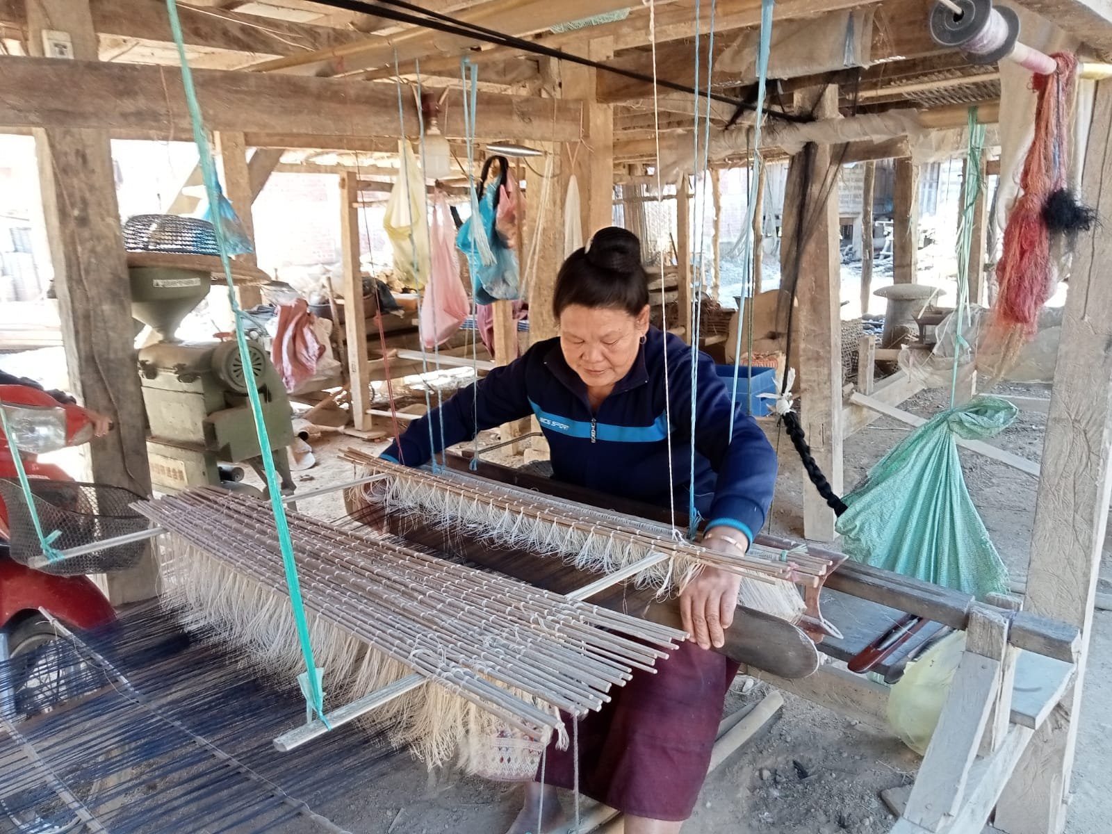 2 Days Nong Khiaw Trekking To 100 Waterfall Trek